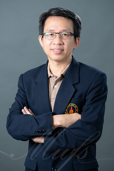 Asst.Prof.Charnyote Pluempitiwiriyawej, Ph.D.